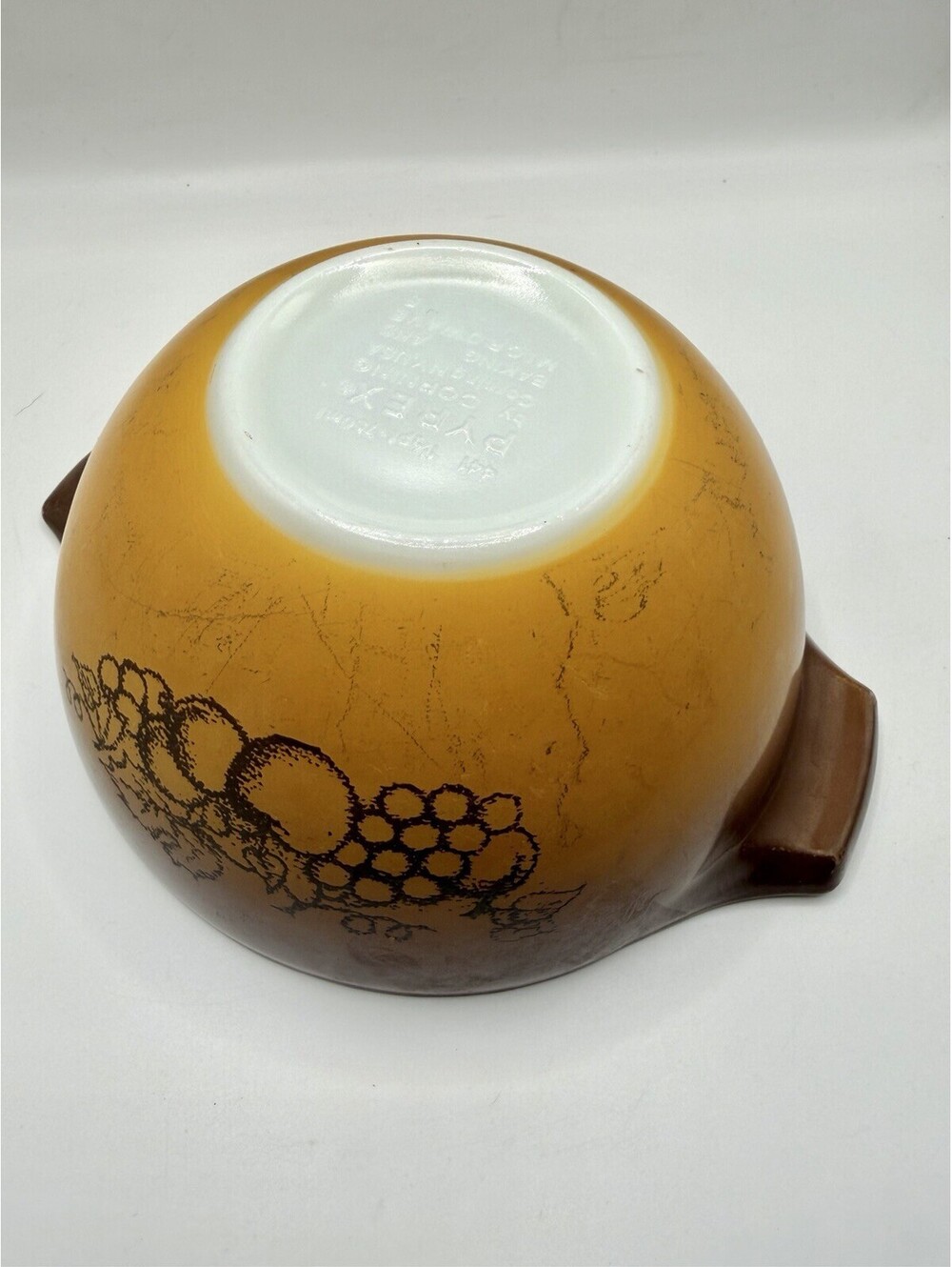 Vintage Pyrex Old Orchard Cinderella Nesting Mixing Bowl #441 1 1/2 pt. - Picture 6 of 8